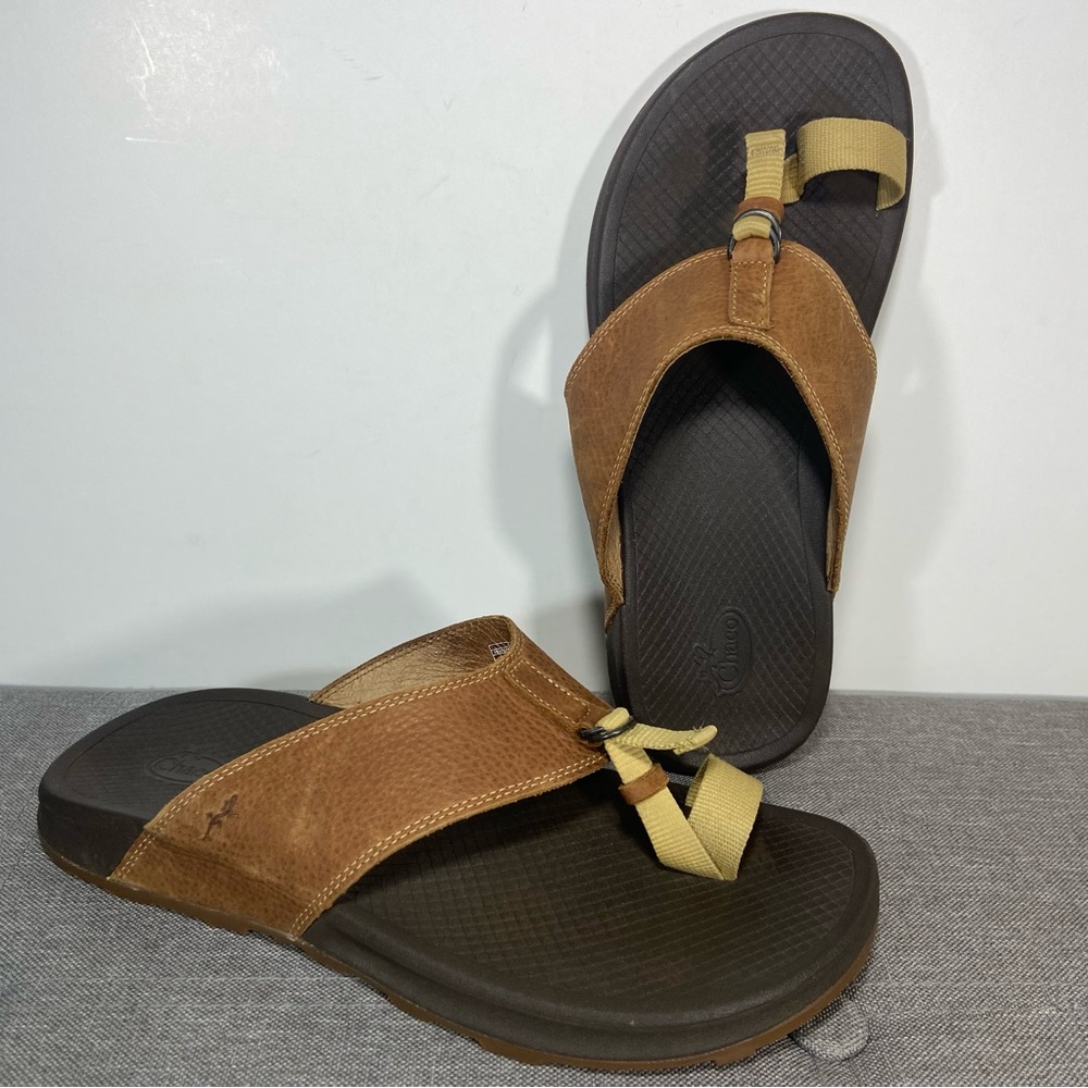 Chaco Brown Leather & Tan Strap Men's Flip-Flops